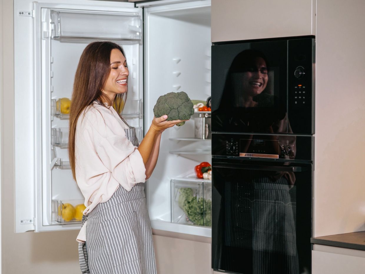 Βάλε αυτό στην κατάψυξη για να καταναλώνει λιγότερο ρεύμα: ένα φτηνό, αλλά έξυπνο κόλπο