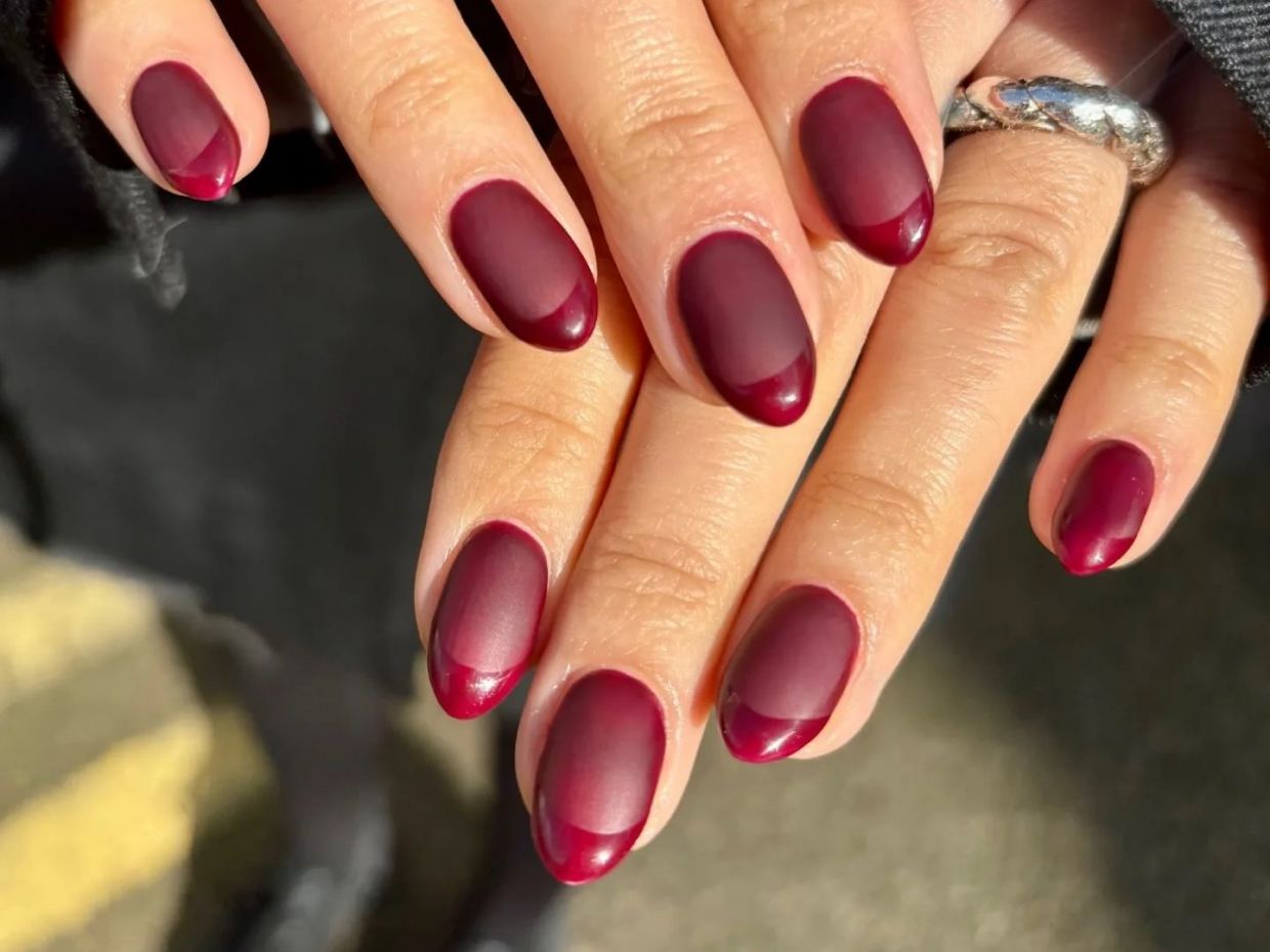 Matte Is Back: Η λατρεία των 00s επιστρέφει στα νύχια!