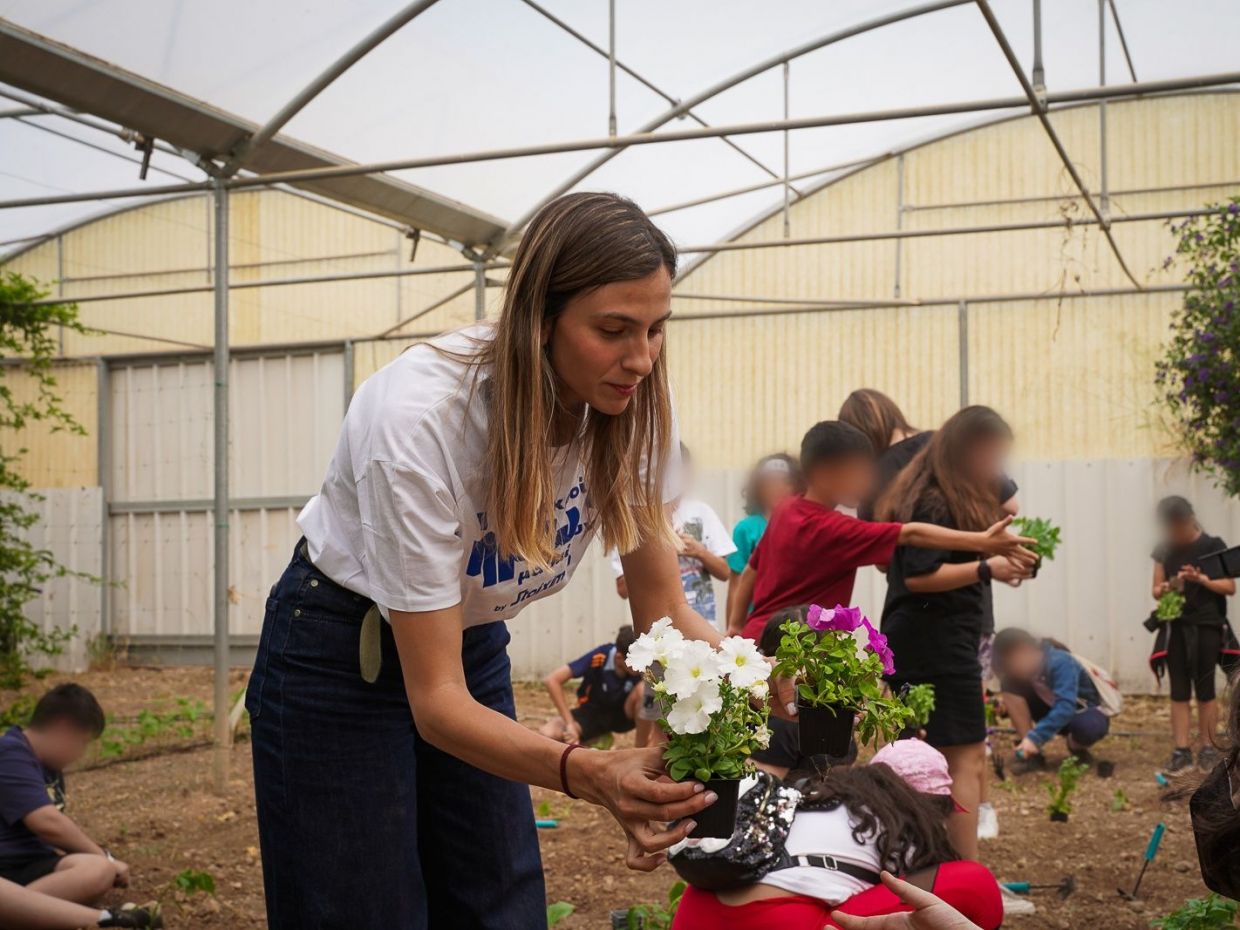Μικροί Ήρωες Μαθαίνουν: Το πρόγραμμα της Stoiximan που εμπνέει γνώση, δημιουργικότητα, συνεργασία