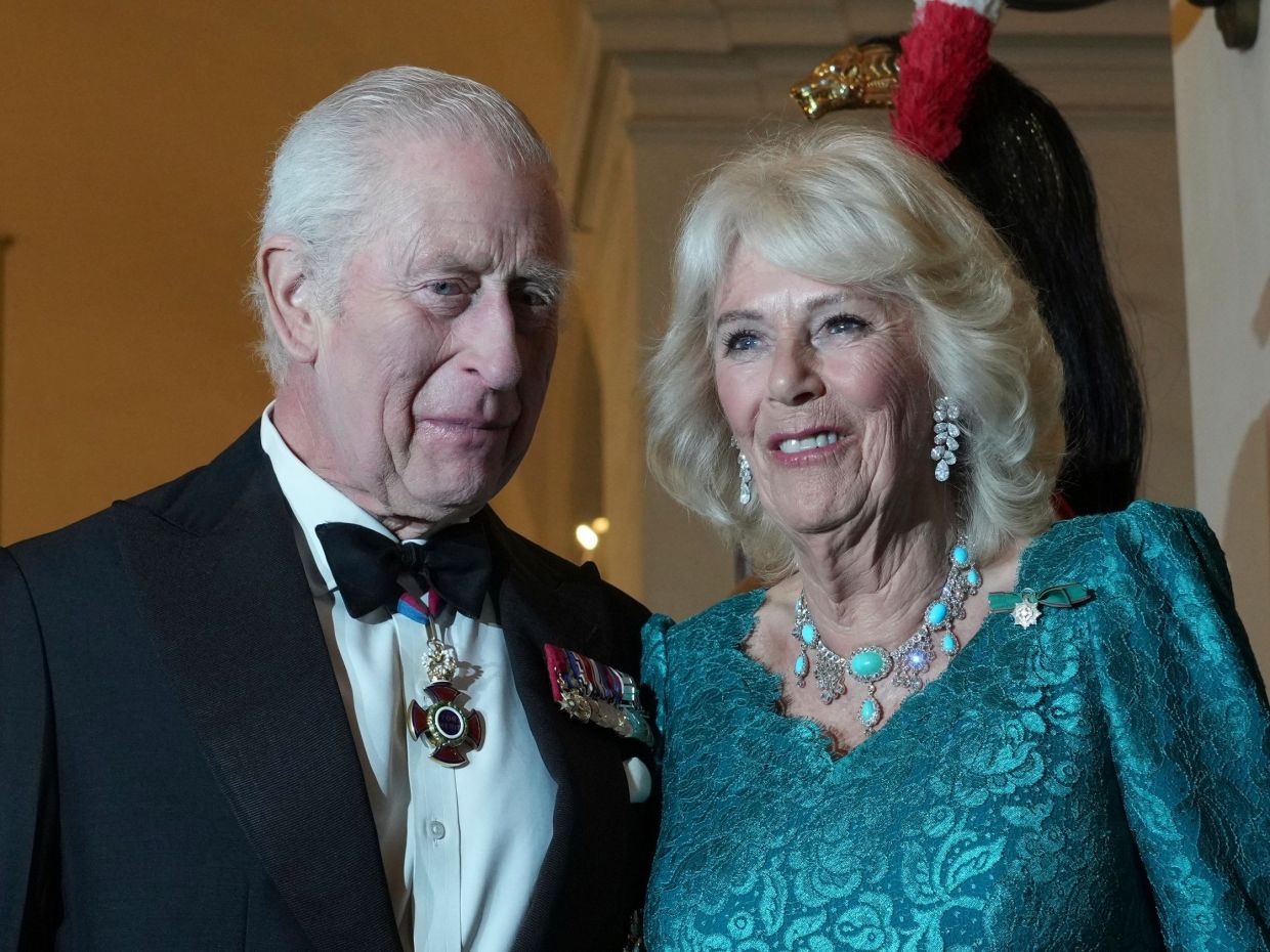 Αμείλικτος ο Κάρολος με τον αδερφό του Andrew: Η επίσκεψη στο Sandringham μετά την έξωση