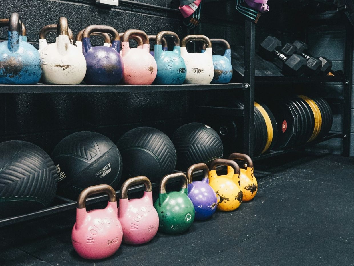 Γιατί είναι κακή ιδέα να γυμνάζεσαι πριν τον ύπνο;