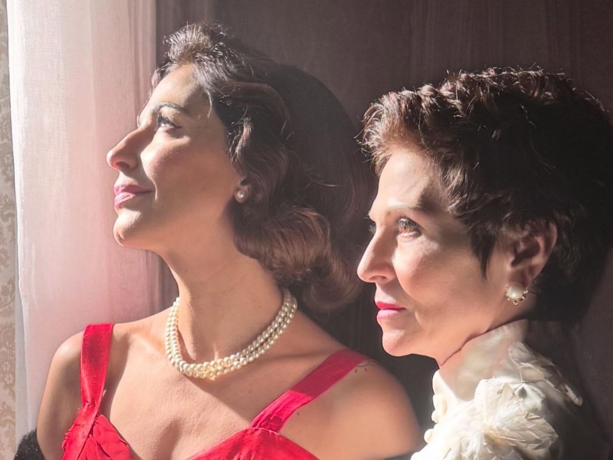 Η καταδίκη της Κατερίνας Παπουτσάκη στον Άγιο Έρωτα εις θάνατον & η λαμπερή φωτογράφηση με τη Θάλεια