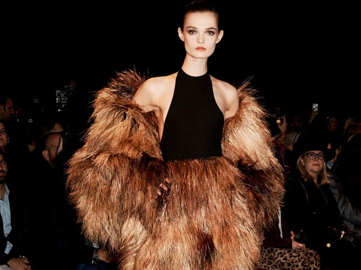 Festive Mood On: Οδηγός αγοράς με τα παντελόνια που ξεχωρίζουν