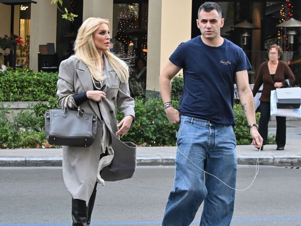 Η αντίδραση του Κουτσουμπή όταν έμαθε ότι θα αποκτήσει κόρη και η νέα έξοδος με την Καινούργιου