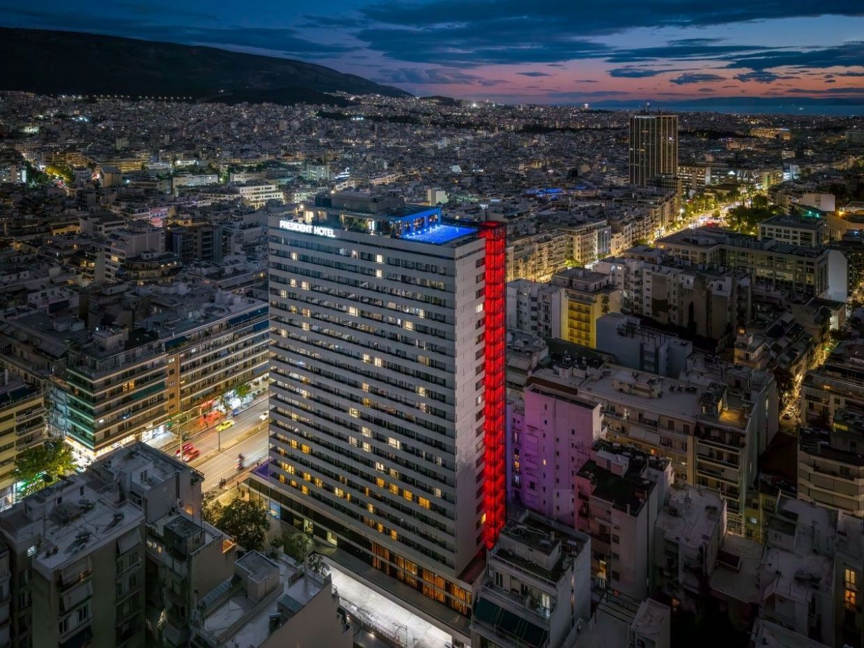 President Hotel Athens: Ένα αθηναϊκό τοπόσημο που ζει στον ρυθμό της πόλης