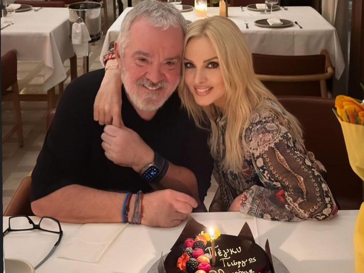 Η Πέγκυ Ζήνα γιορτάζει 30 χρόνια με τον Γιώργο Λύρα- Η 14χρονη Ηλέκτρα, το σπίτι στη Βούλα, το νόημα