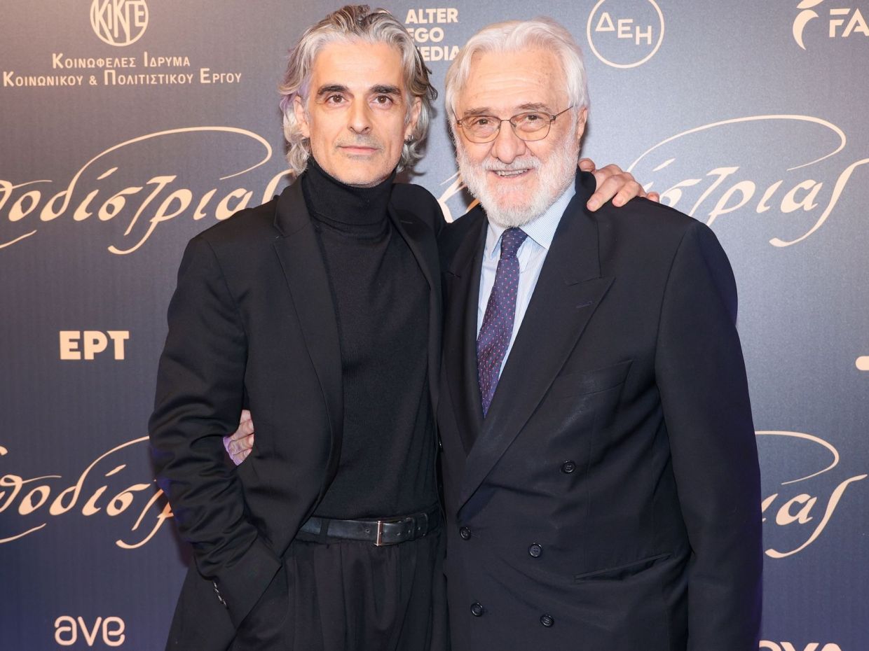 Σαρώνει στο box office η ταινία για τον Καποδίστρια παρά την αρνητική κριτική - Η απάντηση Σμαραγδή