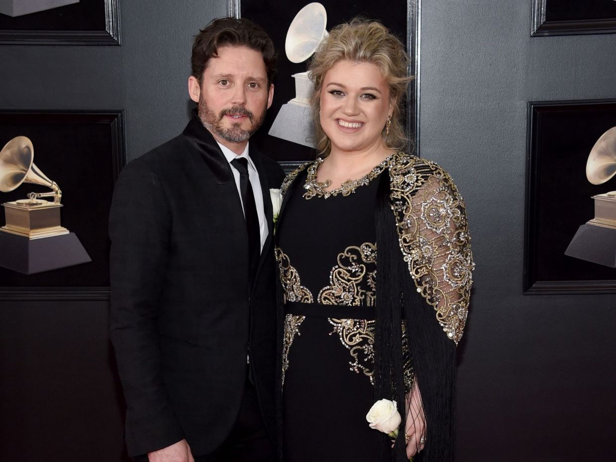 Kelly Clarkson: «Τα παιδιά μου έχουν περάσει πολλά μετά τον θάνατο του πατέρα τους»