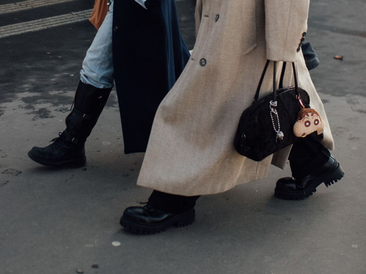 Ankle Boots και γαλότσες: Οδηγός αγοράς με τα κατάλληλα παπούτσια για τη βροχή