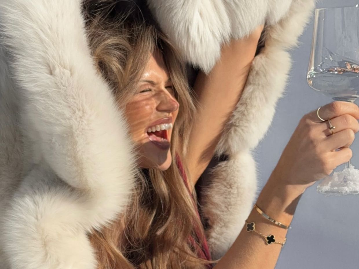 DIY Friday Reset: Μέλι, ελαιόλαδο & χαμομήλι για να αφήσεις πίσω την ένταση της εβδομάδα