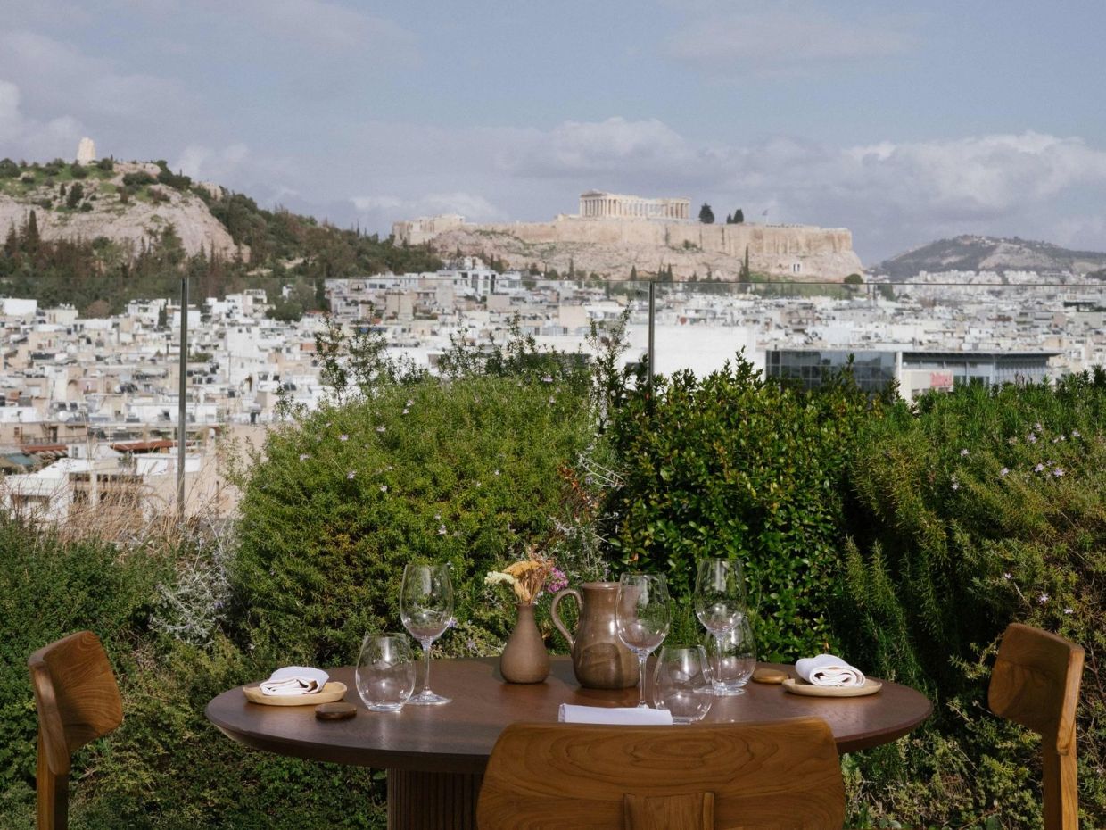 Δύο νέες αφίξεις με διαφορετικό στυλ και άποψη μας βάζουν ιδέες για εξόδους στην πόλη