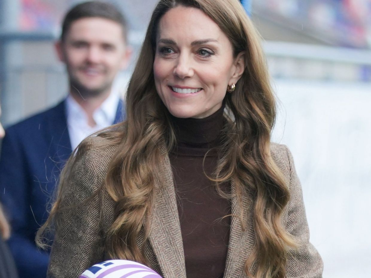 Η Kate Middleton αποκαλύπτει το μοναδικό άθλημα που δεν παίζει η πριγκίπισσα Charlotte στο σχολείο