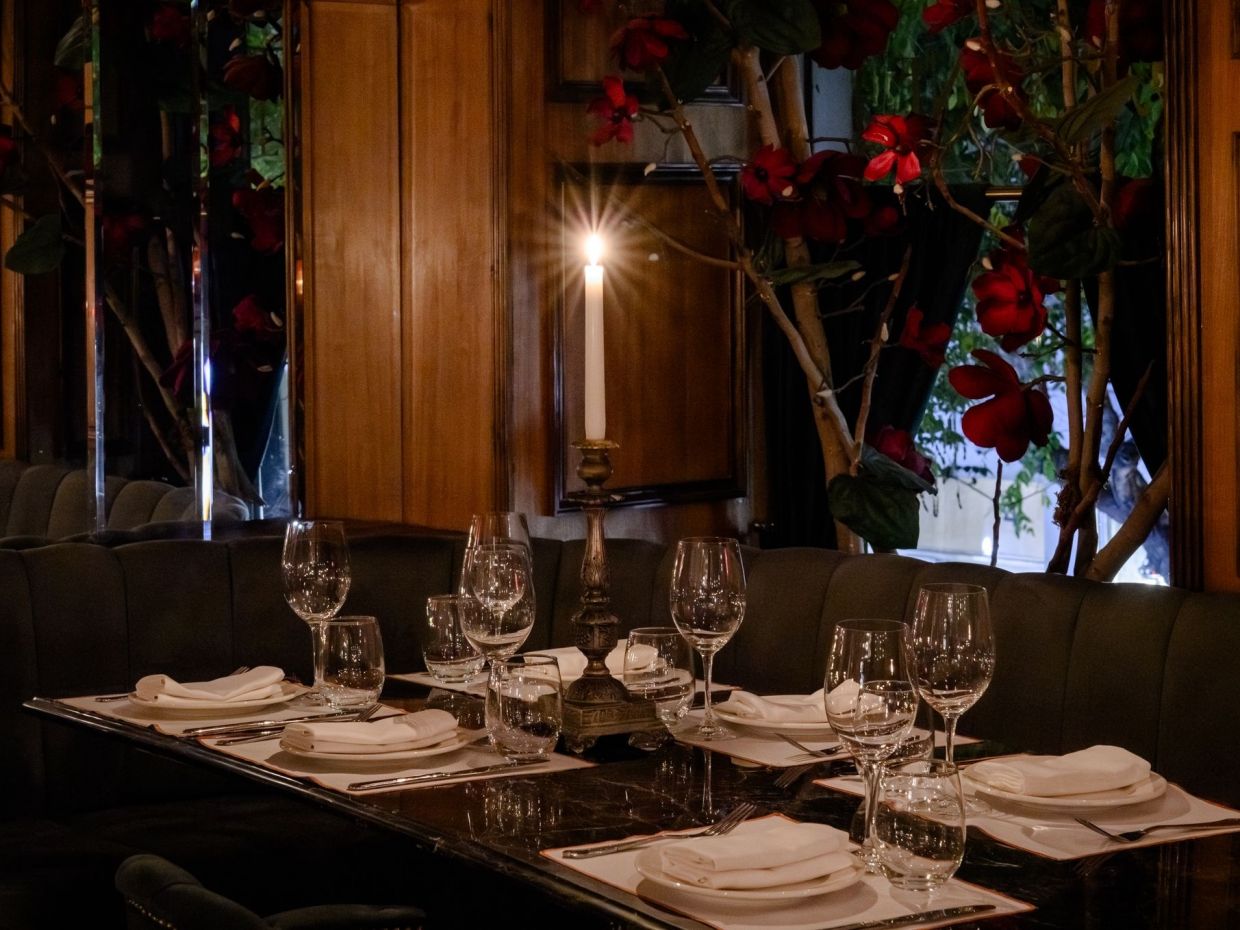 Πού θα βρούμε κάθε Τρίτη βράδυ τους πιο διάσημους Έλληνες σεφ σε μαγειρικές συμπράξεις;