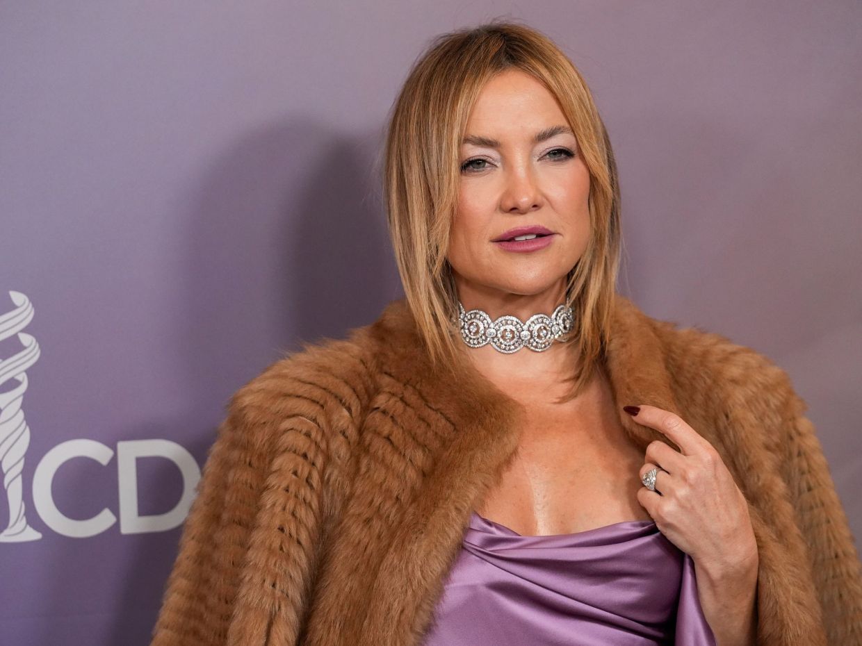 Η Kate Hudson έκανε το πιο λιλά μακιγιάζ και έγινε το επόμενο makeup inspo μας
