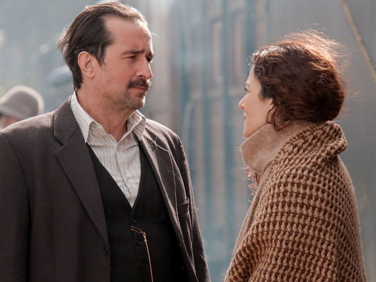 Ο Τάσος Νούσιας θα γίνει πατέρας: Πώς η ζωή του αλλάζει στο Grand Hotel και αισθάνεται παγιδευμένος