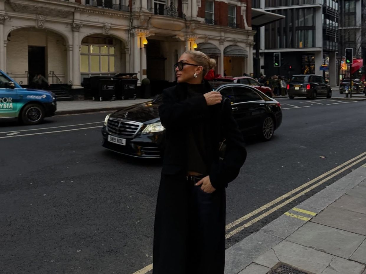 Η Ναταλία Γεωργαλά μέσα από τη μόδα ψάχνει την πιο αυθεντική εκδοχή μας