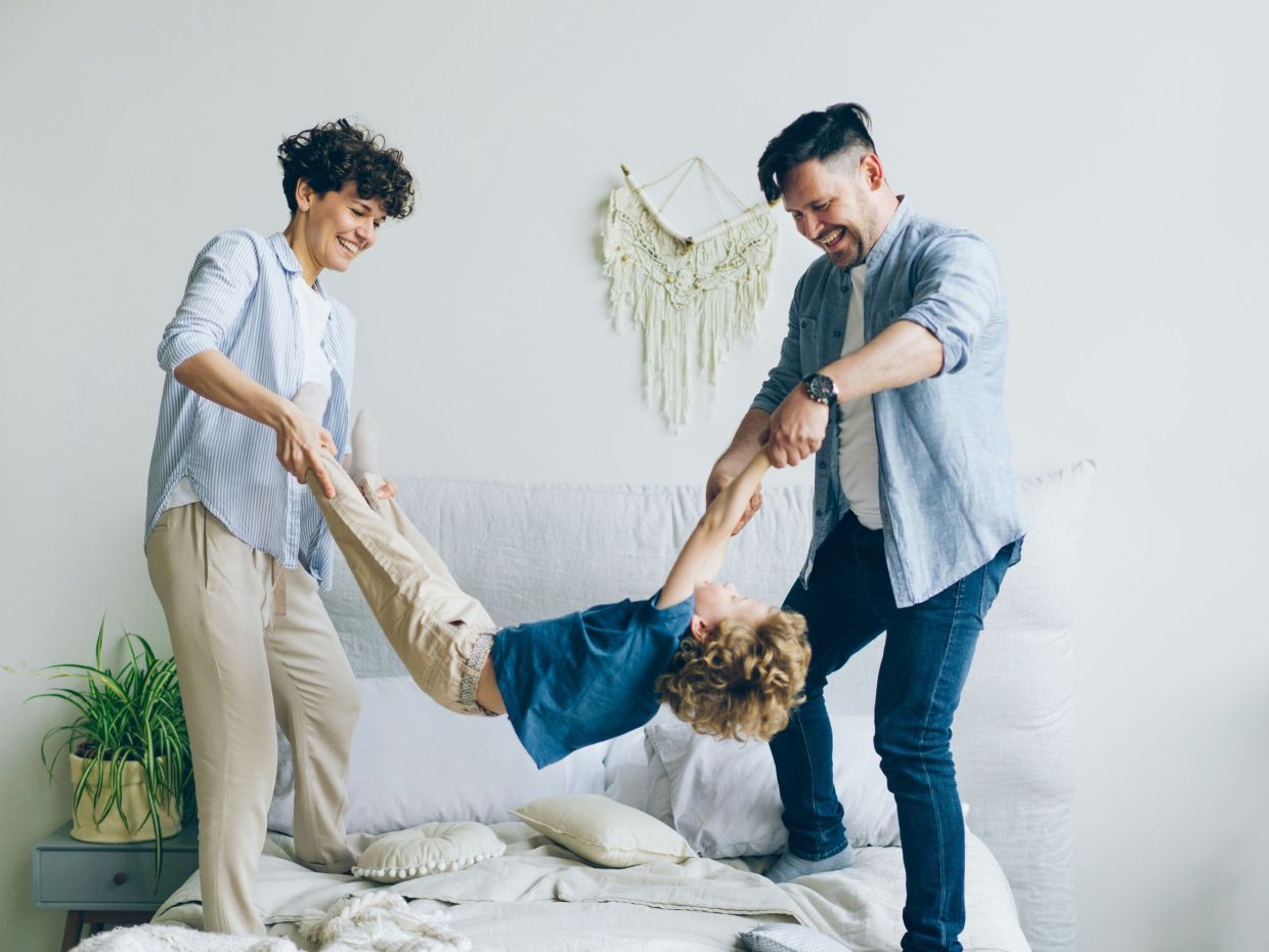 30 μικρές συνήθειες για να μεγαλώσεις ένα χαρούμενο και ανθεκτικό παιδί