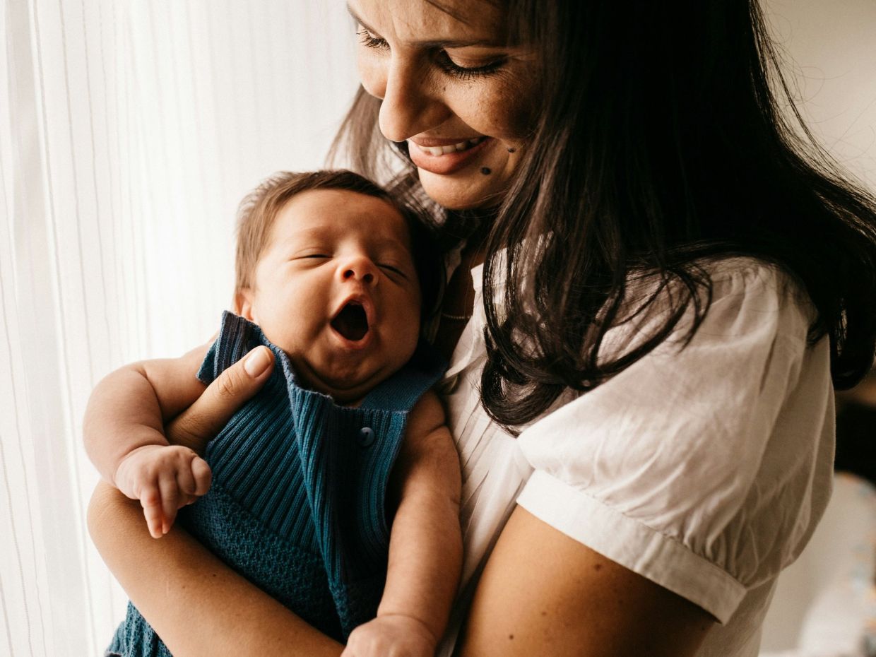 Αν είσαι νέος γονιός, πρέπει να γνωρίζεις αυτά τα τριάντα parenting tips