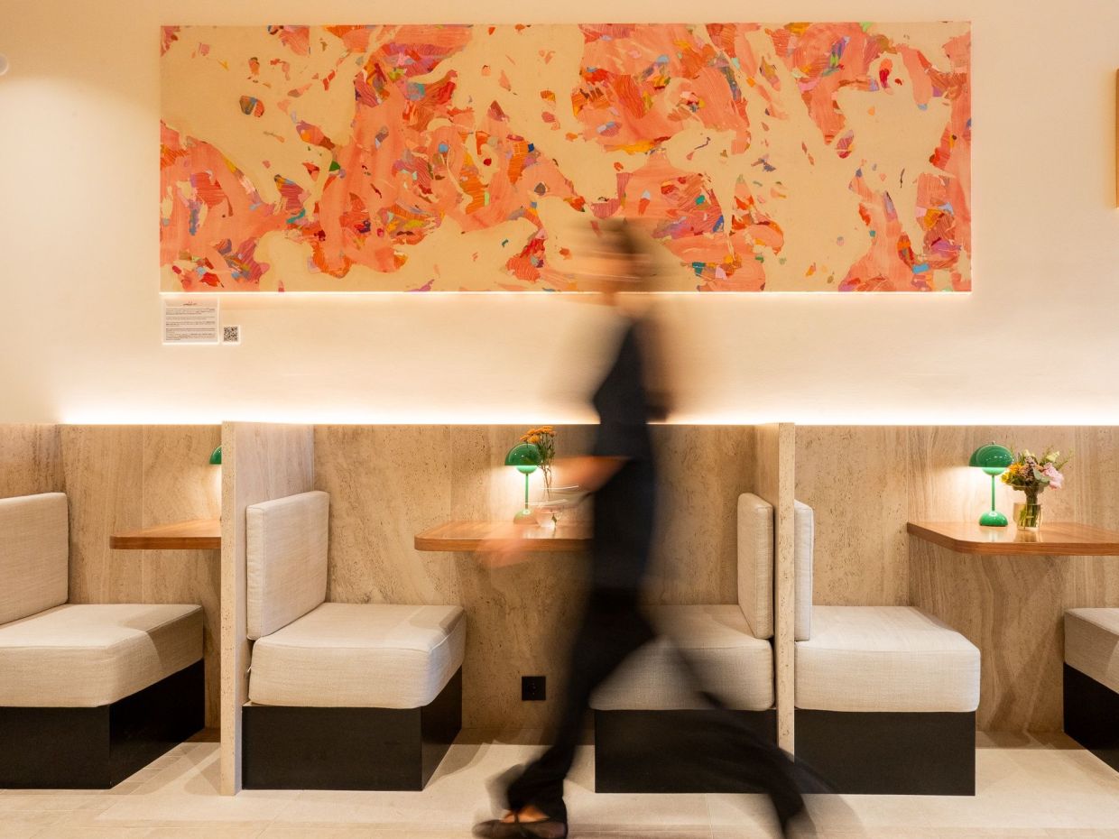 Νέες αφίξεις για πίτσα αλλά και healthy επιλογές, απίθανα cocktails με θέα Ακρόπολη και πολλά ακόμη