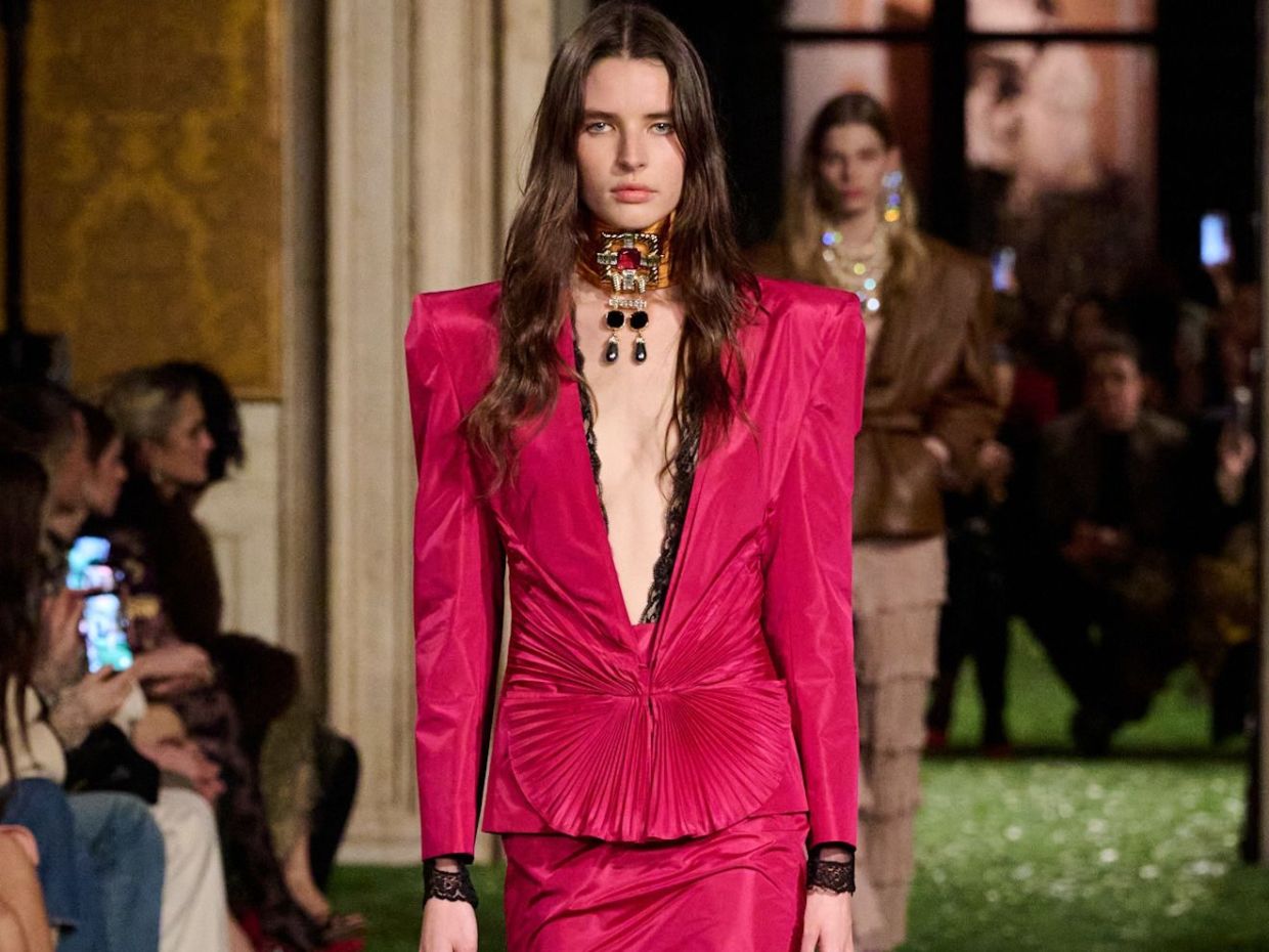 Η αναγέννηση του οίκου Valentino μέσα από το όραμα του Alessandro Michele