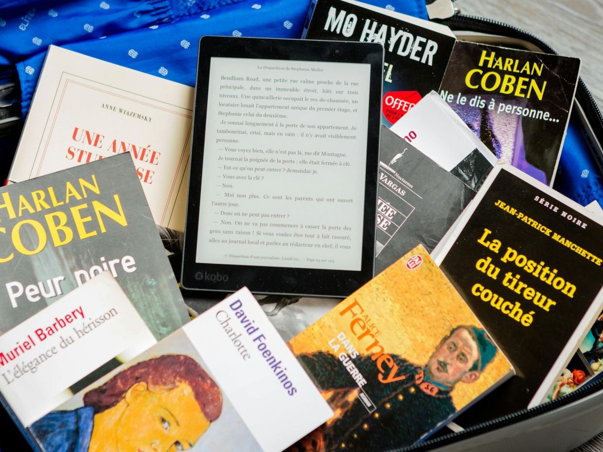 Το BookTok έκανε τα βιβλία ξανά cool και αυτή τη φορά φαίνεται πως ήρθε για να μείνει