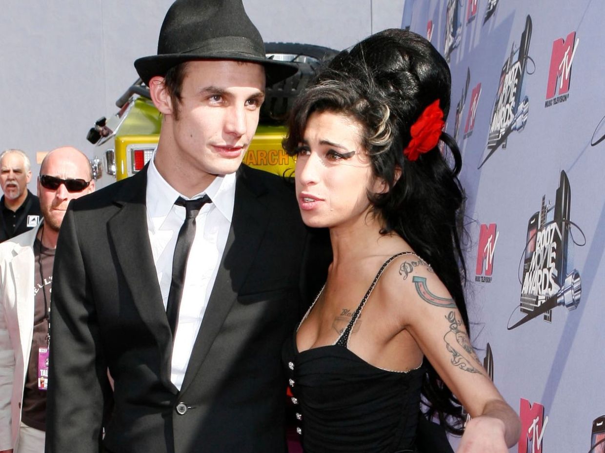 Ο πρώην σύζυγος της Amy Winehouse απάντησε πρώτη φορά για τον χαμό της: «Είχε τη δική της βούληση»
