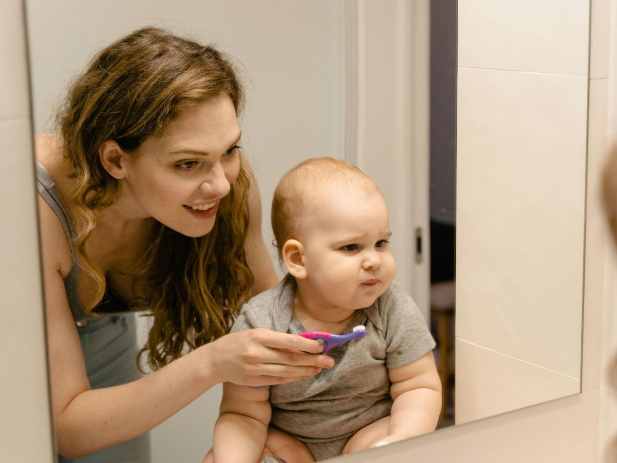 Ο κανόνας για το βούρτσισμα δοντιών που δεν χρειάζεται να ακολουθεί το παιδί σου