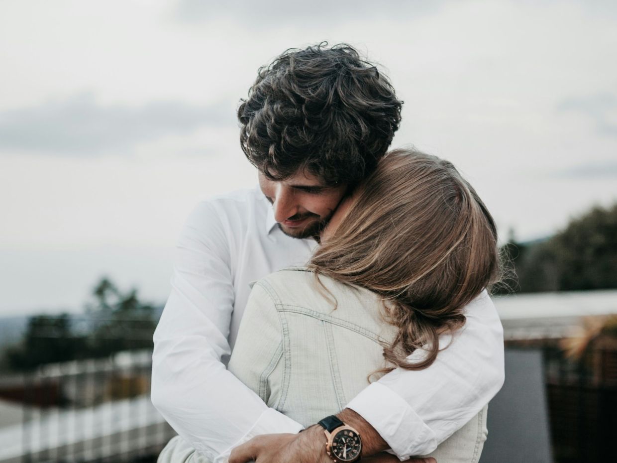 Γιατί ζευγάρια στα 20 τους αντιμετωπίζουν πλέον προβλήματα γονιμότητας που παλιά εμφανίζονταν στα 30