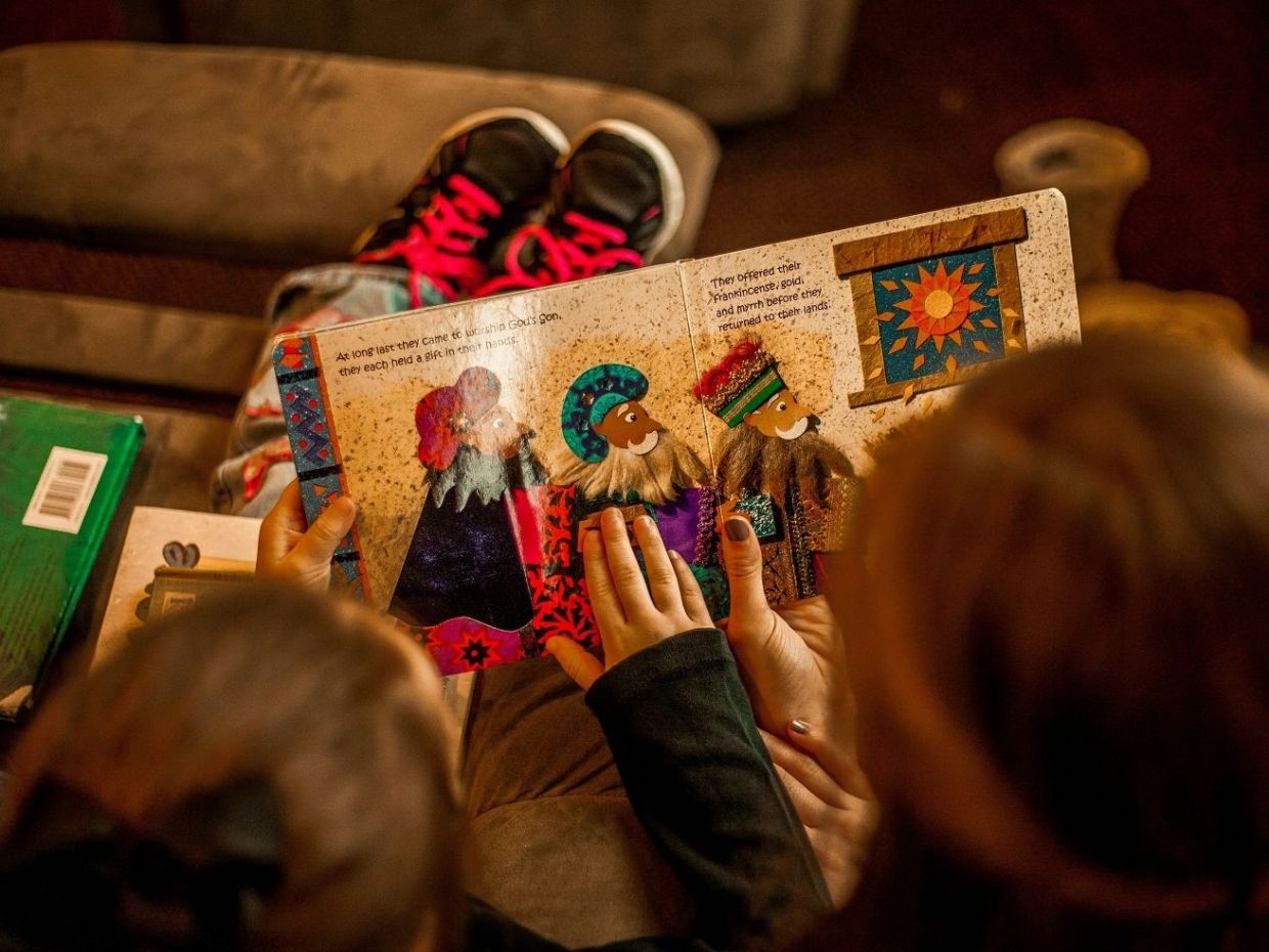 Παγκόσμια Ημέρα Παιδικού Βιβλίου: 5 λόγοι που τα παιδικά βιβλία είναι σημαντικά για τους ενήλικες