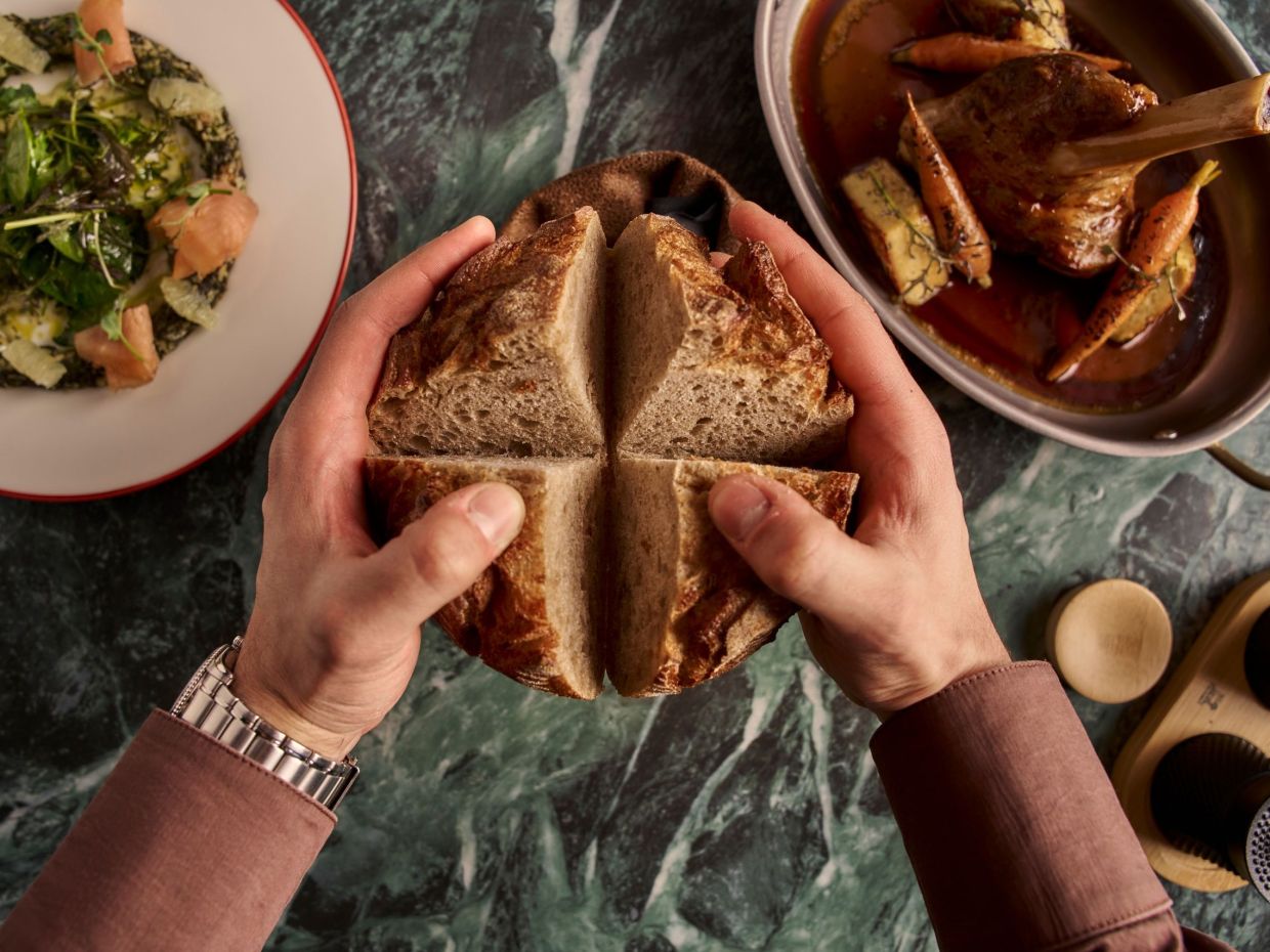 Σε ποια νέα άφιξη των βορείων προαστίων θα γευτείς πιάτα από σεφ βραβευμένο με αστέρι Michelin;