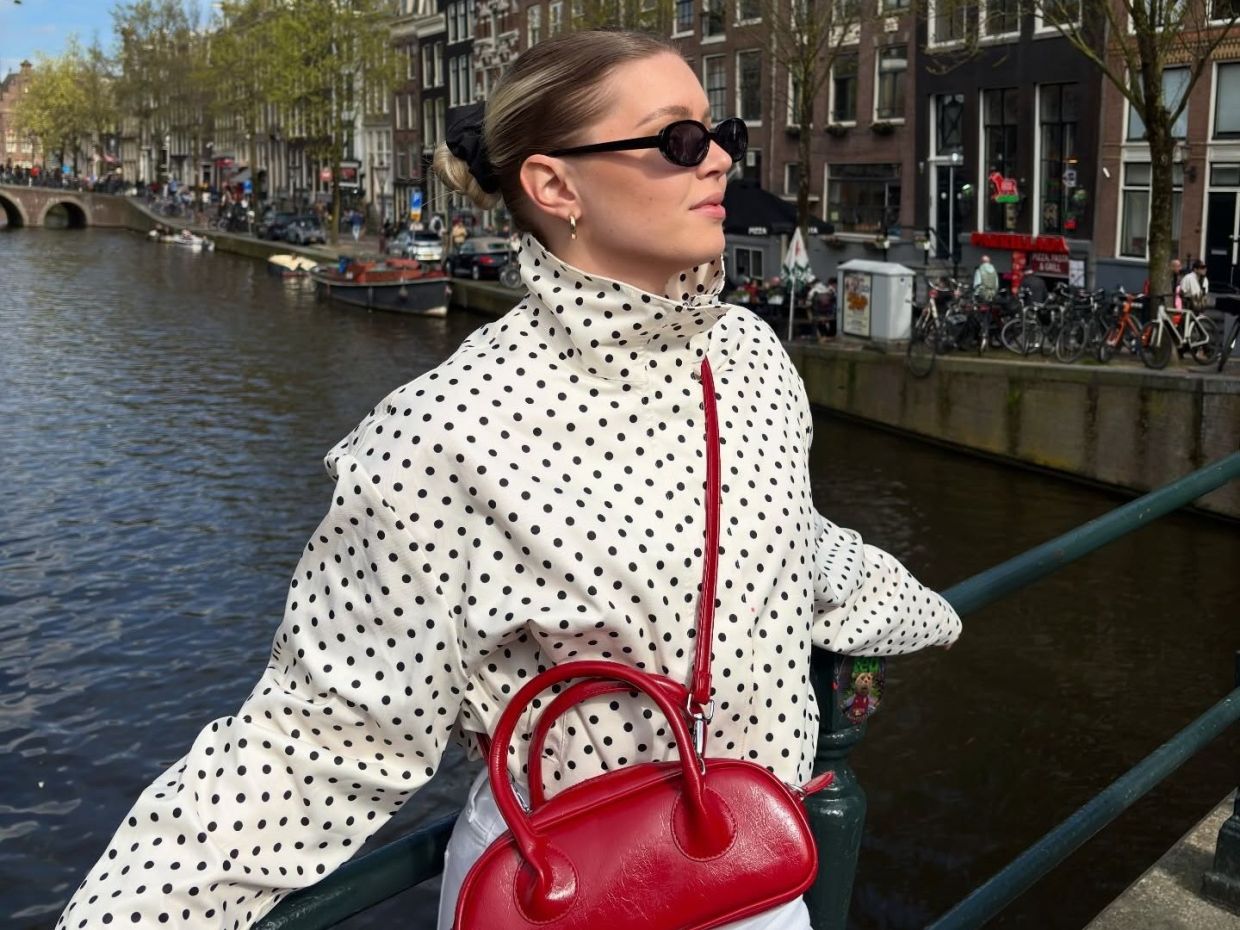 Τα μεγάλα πουά: Η νέα εκδοχή των polka dots είναι το print της άνοιξης, που δεν περνά απαρατήρητο