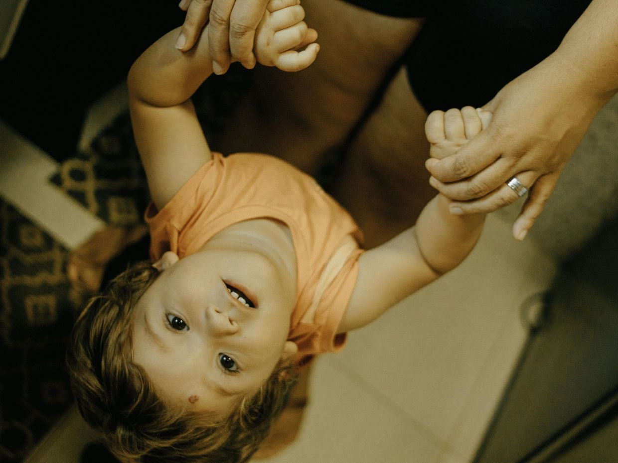 Τα παιδιά που έμαθαν να εκφράζουν τη θλίψη και την απογοήτευση χωρίς τιμωρία,  έγιναν πιο ανθεκτικά