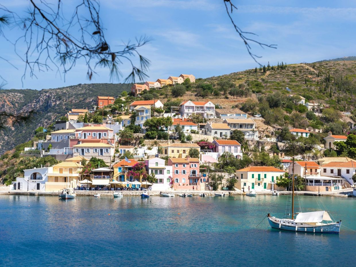 Θέλεις νησάκι τον Μάιο; Αυτά είναι τα ελληνικά νησιά με τις πιο υψηλές θερμοκρασίες