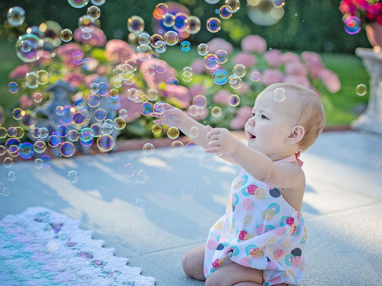 June Babies ID: Τα δυνατά σημεία, οι προκλήσεις και τα highlights της προσωπικότητας του παιδιού σου