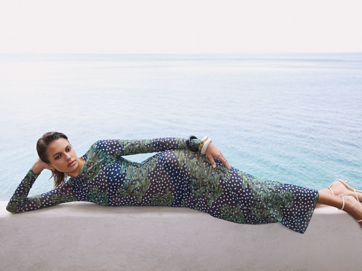 Μία νέα συλλογή resort wear και μαγιό φέρνει τη μαγεία του βυθού στη γκαρνταρόμπα μας