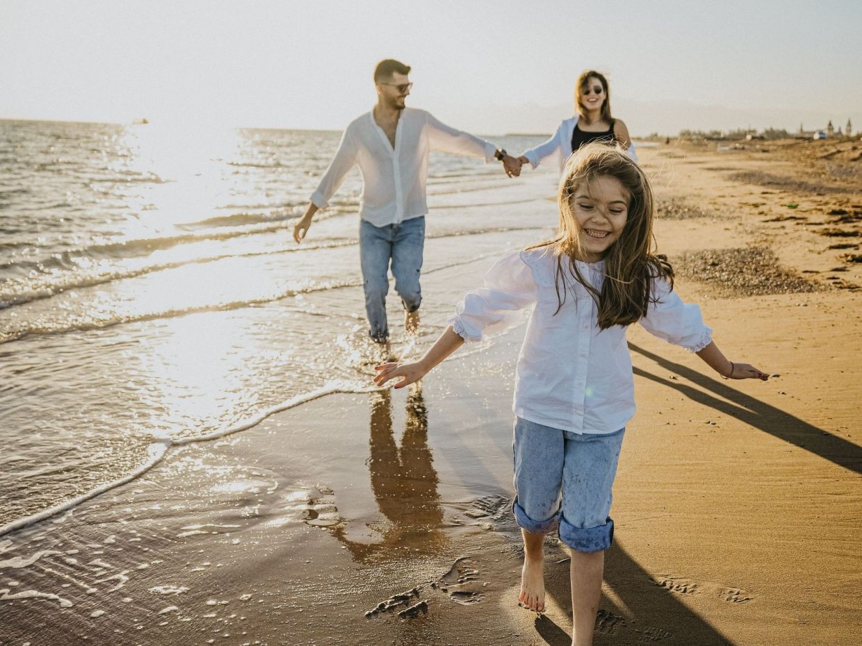 Τι είναι το kidfluence και γιατί αποτελεί την απόλυτη ταξιδιωτική τάση του 2026;