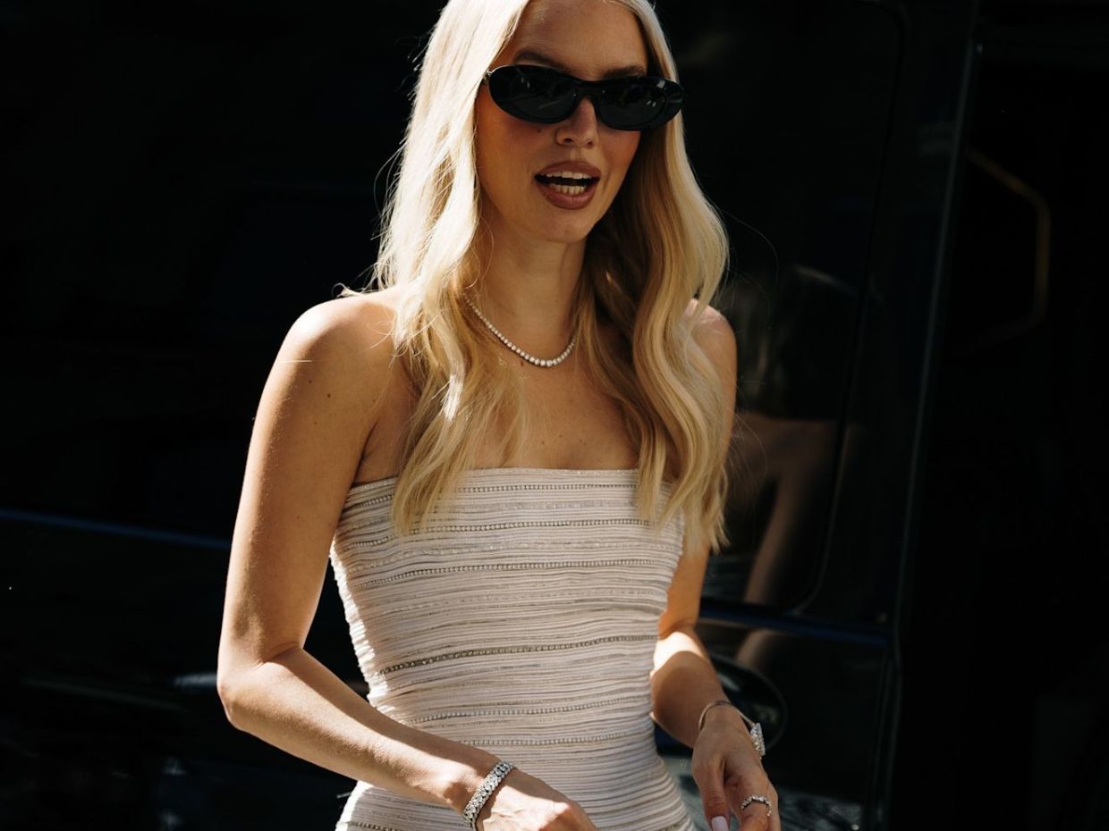 Αν φοράς mini φορέματα, τώρα είναι η ευκαιρία για chic αγορές από το ZARA που κοστίζουν κάτω από 20€