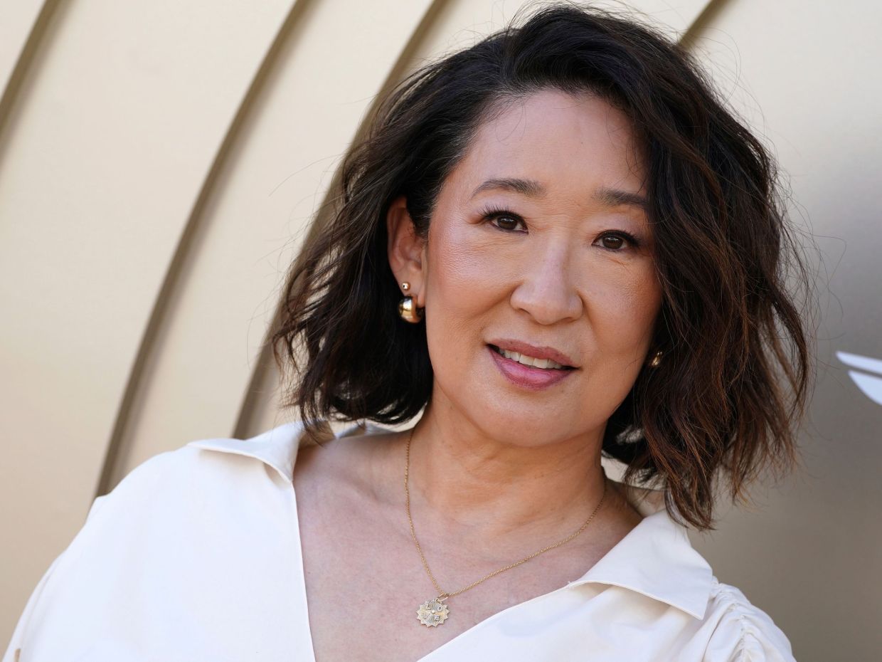 12 χρόνια μετά, η Sandra Oh αποκάλυψε τον πραγματικό λόγο που αποχώρησε από το Grey’s Anatomy