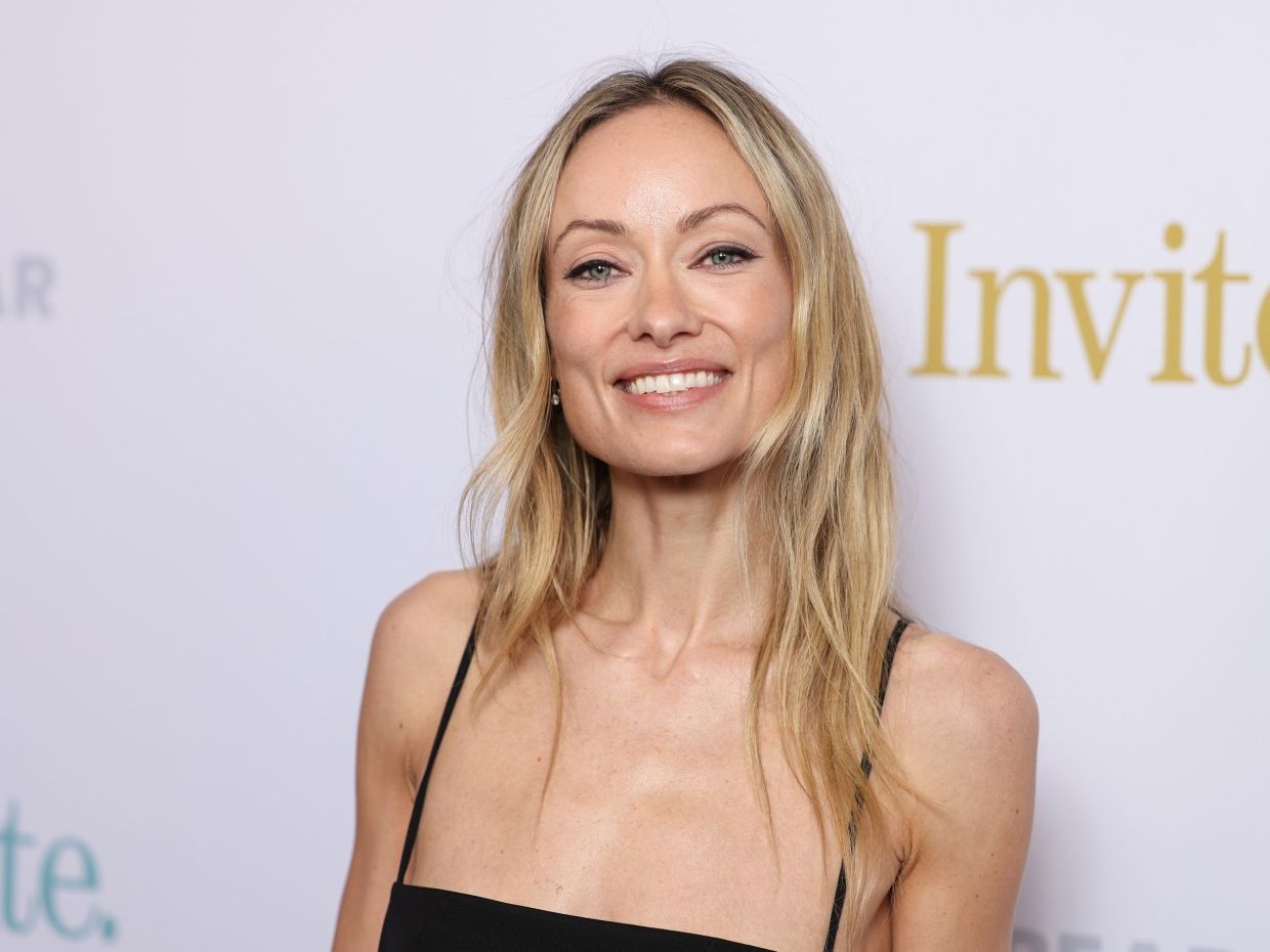 Η Olivia Wilde «πάλεψε» για να δούμε το «The Invite» στο σινεμά και όχι στο streaming