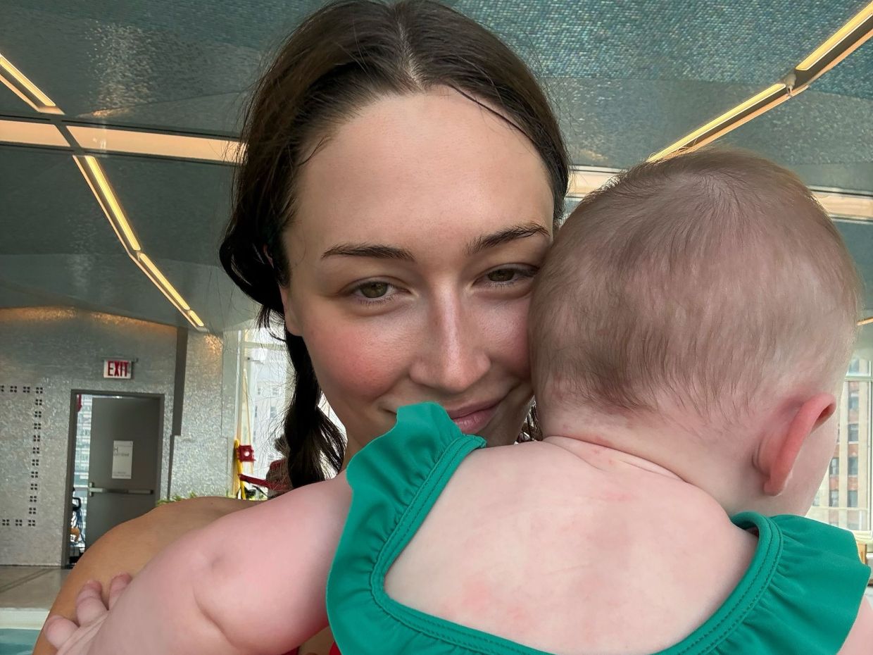 Ένα δώρο έφερε το «ευχαριστώ» της Elsie Hewitt στον Pete Davidson μετά τα ups & downs στη σχέση τους