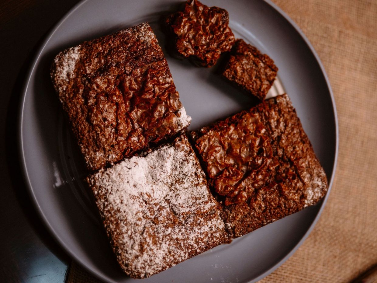 Brownies στο air fryer: Η πανεύκολη συνταγή για σοκολατένιο γλυκό σε λιγότερο από 20 λεπτά