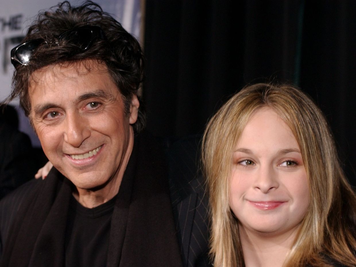 Ποια είναι τα 4 παιδιά του Al Pacino; Από τη σκηνοθέτη κόρη του μέχρι τον γιο που απέκτησε στα 83