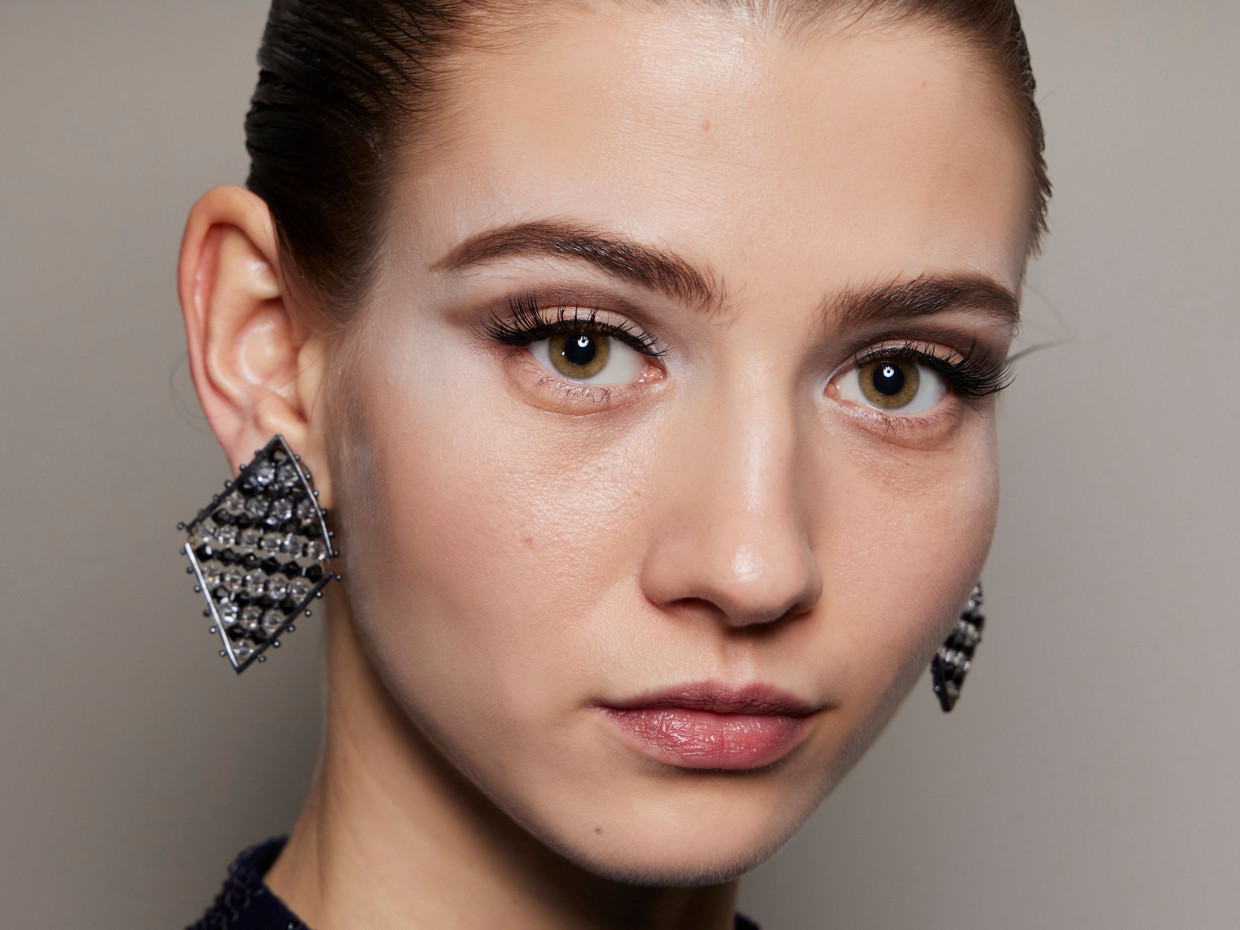8 micellar waters καθαρισμού ακόμη και για τις πιο ευαίσθητες επιδερμίδες