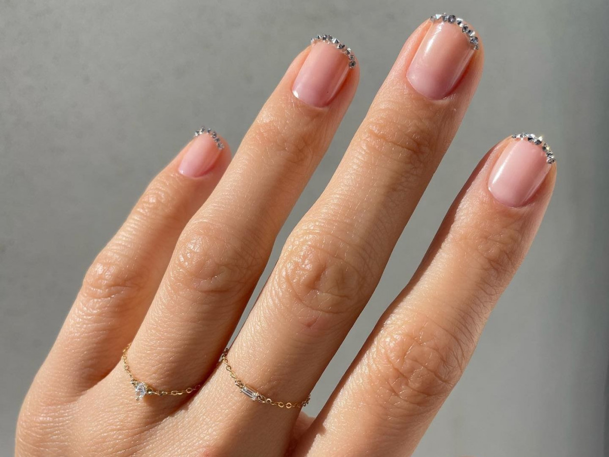 Έσπασε το manicure σου; Αυτό το tip θα σώσει το τριήμερό σου