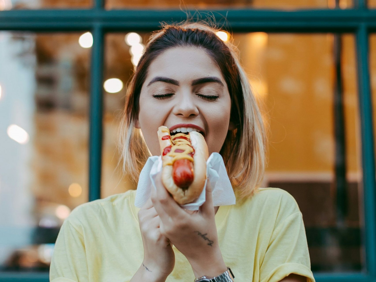 Το μυστικό για το πιο νόστιμο και υγιεινό hot dog στο air fryer