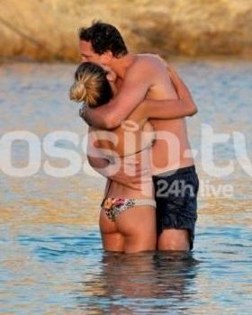 Από το Λος Άντζελες σε στιγμές πάθους στην Μύκονο