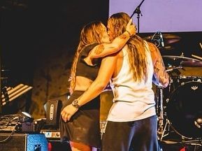 «Ό,τι καλύτερο μου έχει συμβεί», λέει η Πηνελόπη Αναστασοπούλου και η συγκίνηση δεν κρύβεται