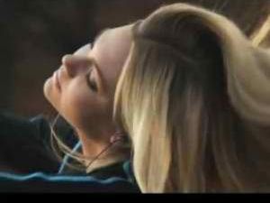 VIDEO: Η διαφήμιση γνωστού μοντέλου που «κόπηκε» επειδή ήταν σέξι!