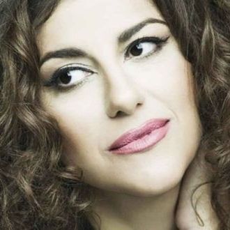 Η Σοφία Παπάζογλου live στον Σταυρό του Νότου