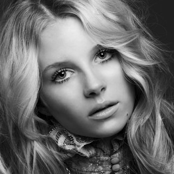 Η αδερφή της Kate Moss κάνει το ντεμπούτο της στο μόντελινγκ